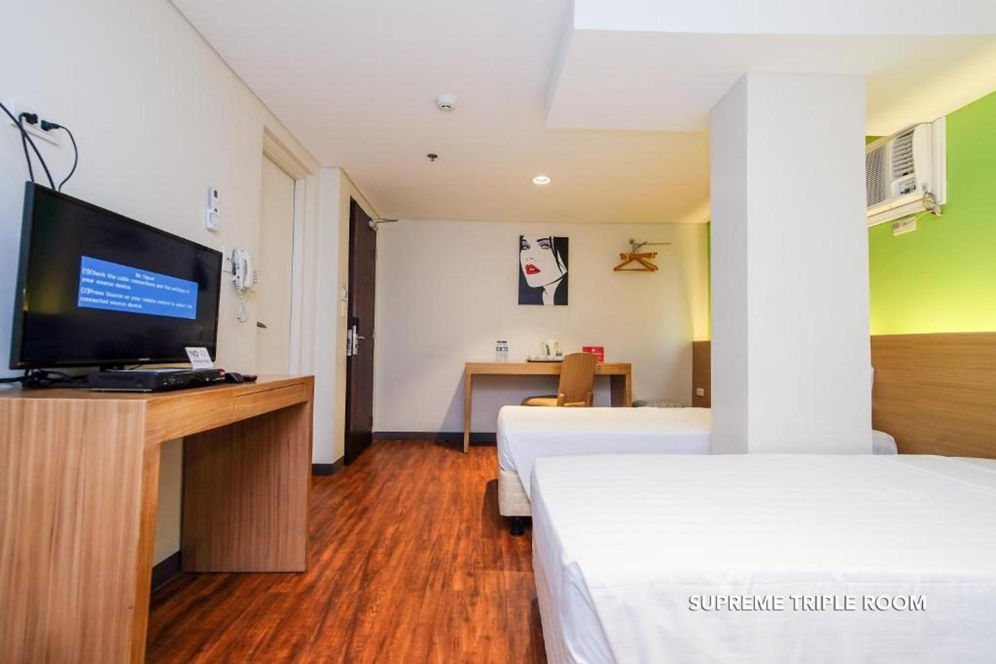 Myspace Hotel @Bgc Pasig City Eksteriør billede